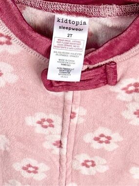 KidTopia Sleepwear Pink Floral Fleece Footie One-Piece